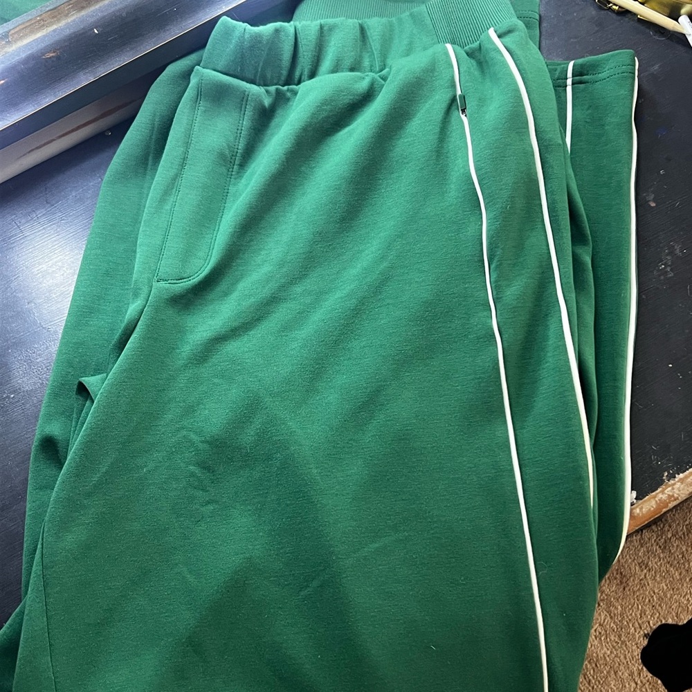 Aerie Green Jogger Sweatpants Relaxed Fit